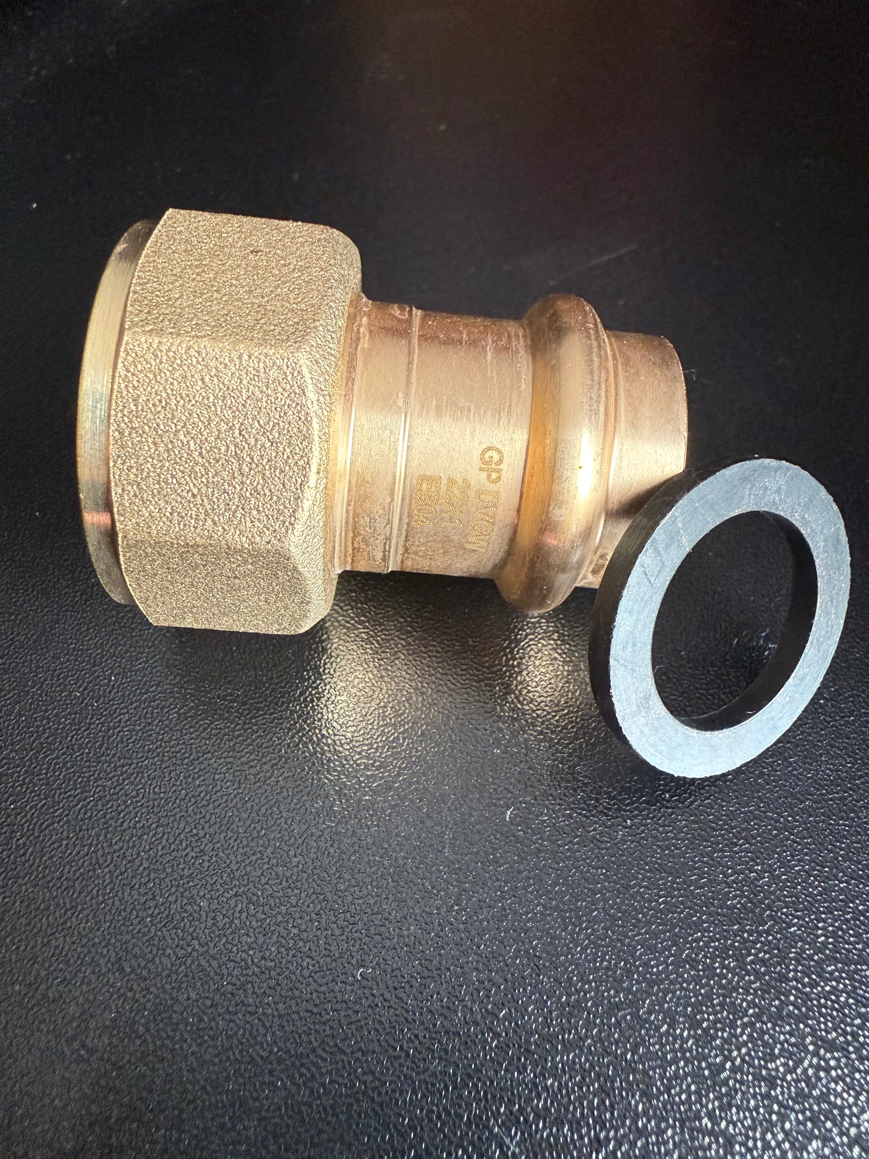 Messing-Verschraubung 22 × 1